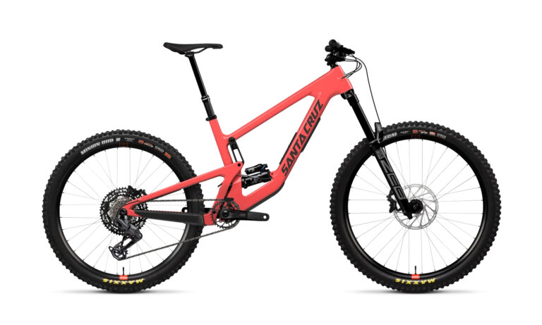 Nomad 6 Santa Cruz